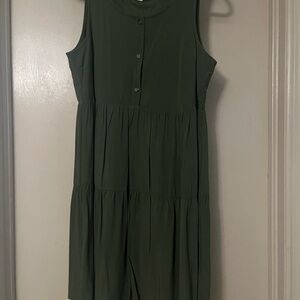 Time and Tru Sleeveless Green Midi Dress